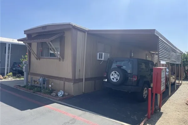 17455 MARYGOLD AVE SPC 68