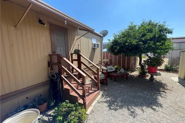 17455 MARYGOLD AVE SPC 68