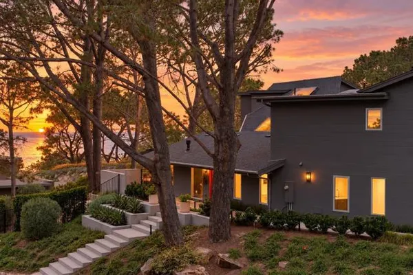 390 HIDDEN PINES RD