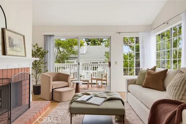 1326 W PARK 206