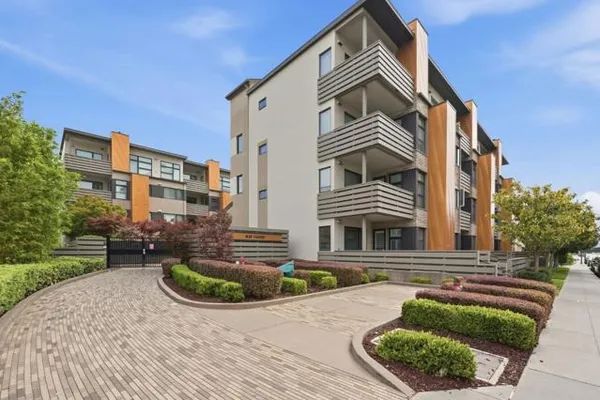 1838 OGDEN DR 110