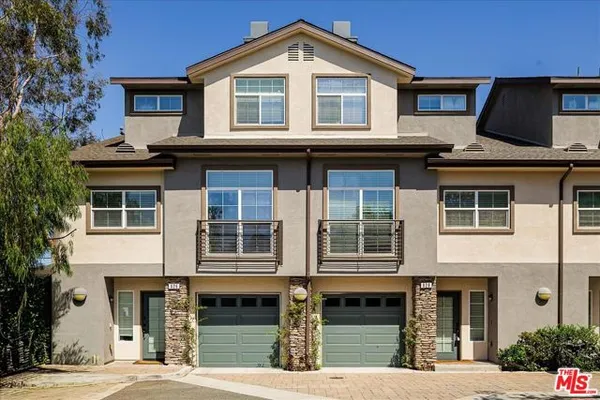 628 SEABRIGHT CIR
