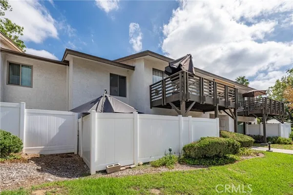 1360 W LAMBERT RD 95