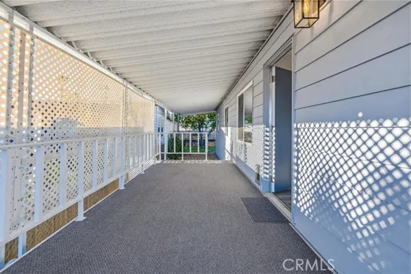 1212 H ST 21