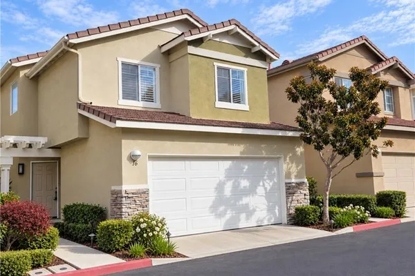 16 TORRES POINTE