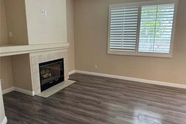 16 TORRES POINTE
