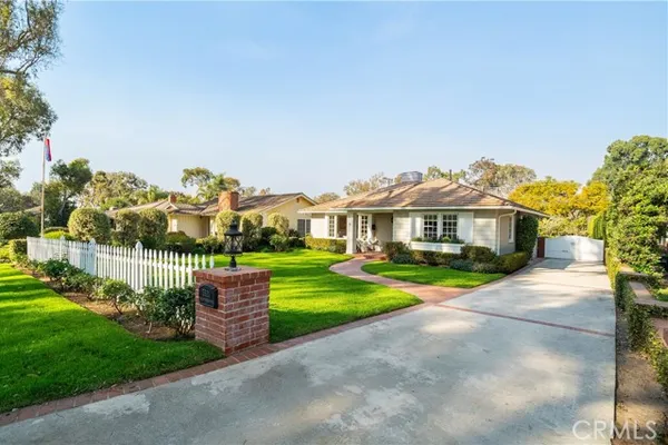 3321 PALOS VERDES DR