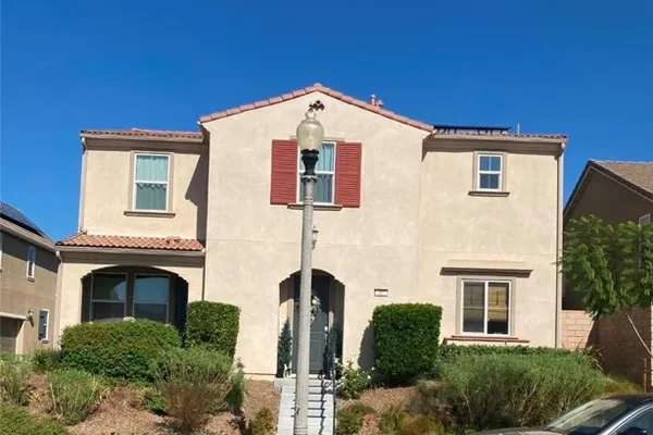 487 LIMONEIRA LN
