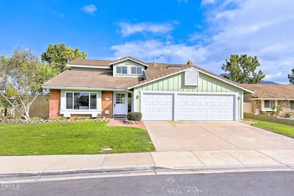284 BENT TWIG AVE