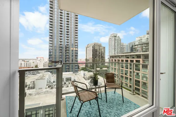 1050 S GRAND AVE 1303