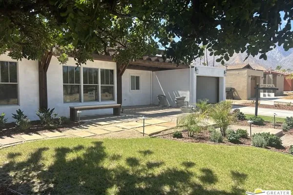 1351 E FRANCIS DR