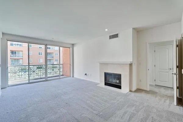 130 E SAN FERNANDO ST 407