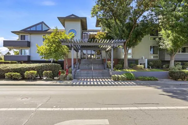 22330 HOMESTEAD RD 118
