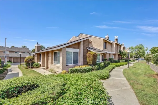 2436 CHINOOK DR