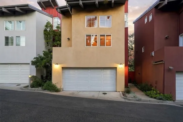 1214 SOUTHWOOD DR