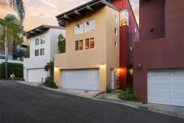1214 SOUTHWOOD DR