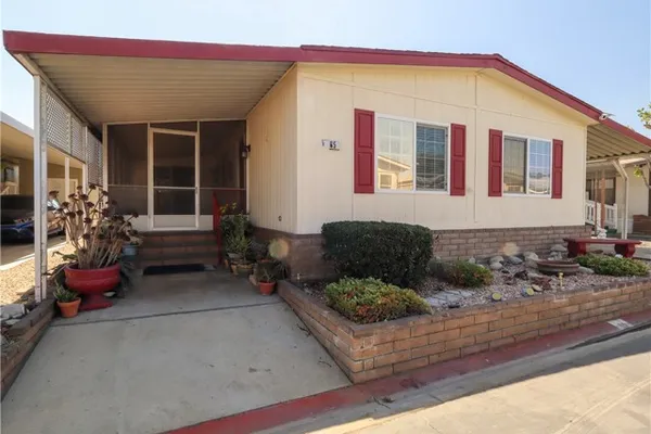 1456 E PHILADELPHIA ST SPC 65