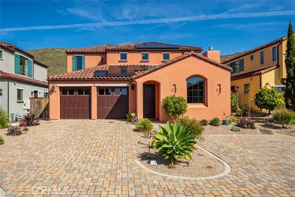 342 TRESANA LN