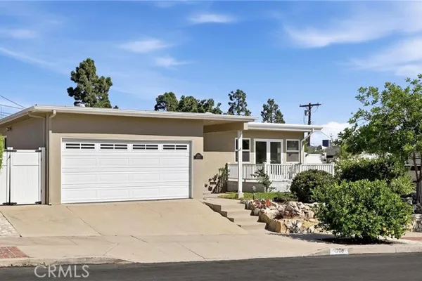 1706 MIRACOSTA ST