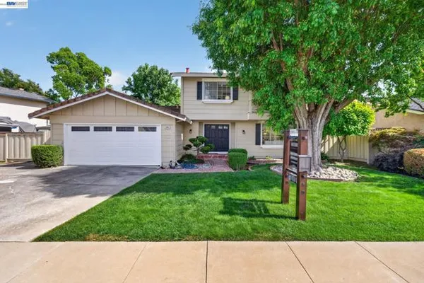 2865 LONGSPUR WAY