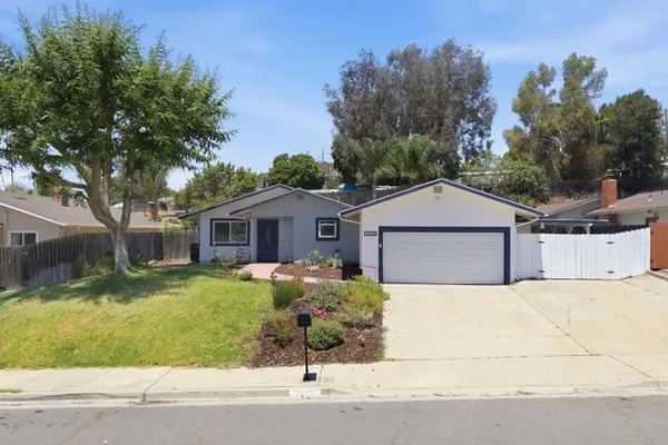 1448 ESPERANZA WAY
