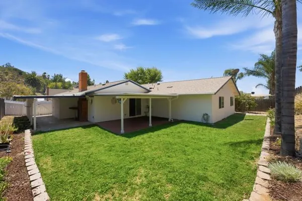 1448 ESPERANZA WAY