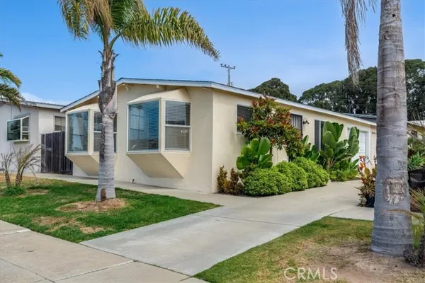 1341 DEWEY DR