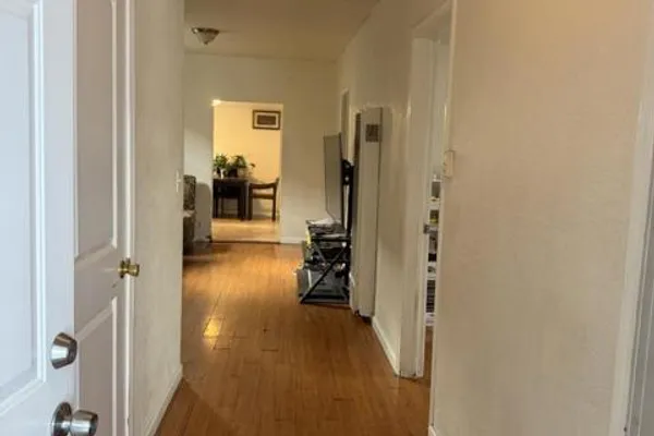 2625 75TH AVE