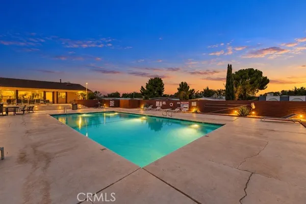 5711 COLUMBIA WAY 219