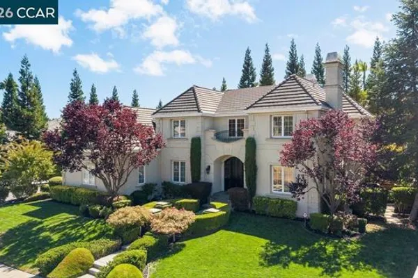 28 KIMBERLEY PL