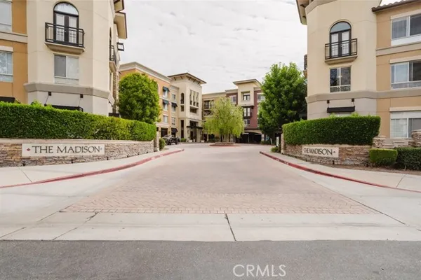 24505 TOWN CENTER DR 7205