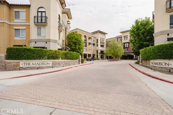 24505 TOWN CENTER DR 7205