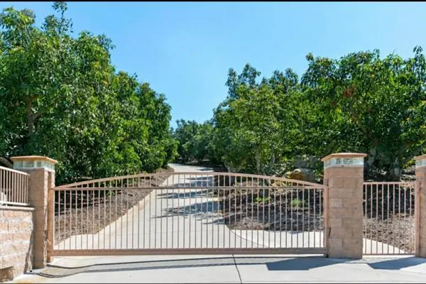 1629 WILD ACRES RD