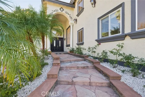 22600 HIDDEN HILLS RD