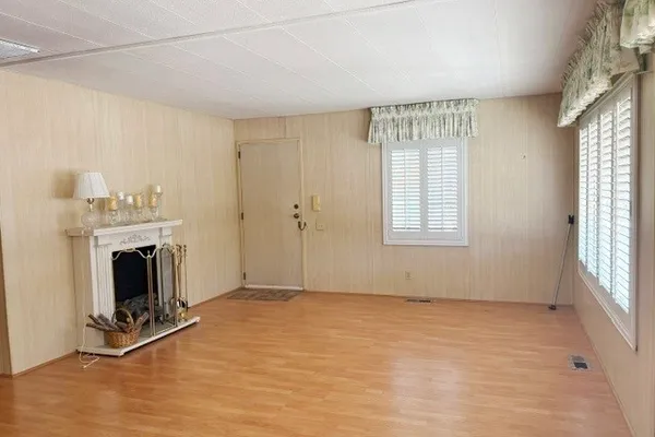 14851 JEFFREY RD 117