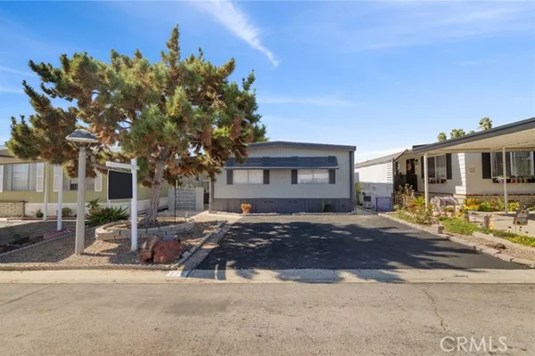 1001 W LAMBERT RD SPC 179