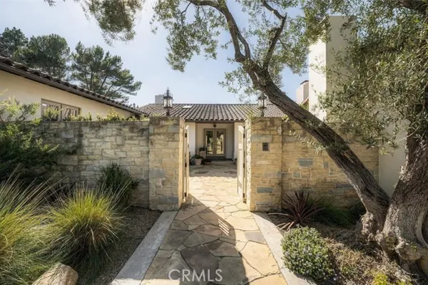 28 CABALLEROS RD