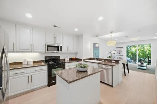 40733 GREYSTONE TER