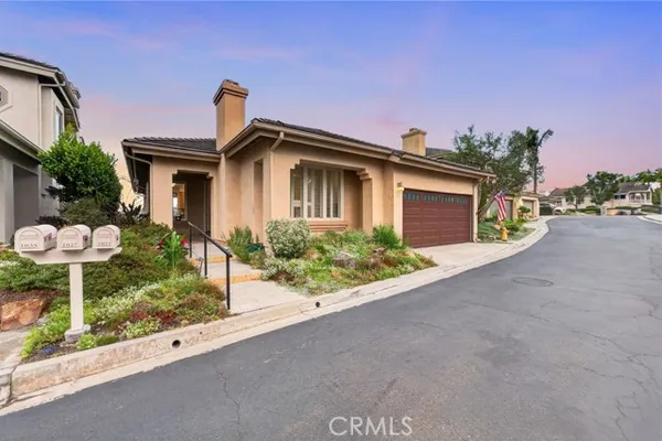 1827 AMALFI DR
