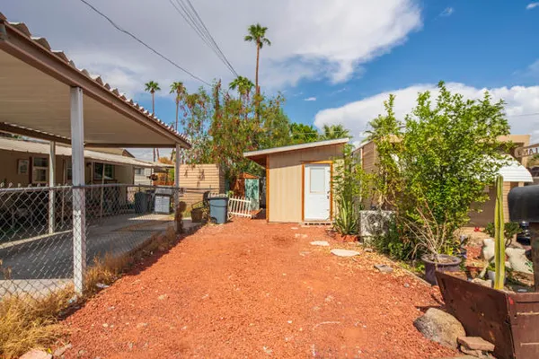 68916 H ST 75