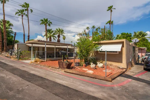 68916 H ST 75