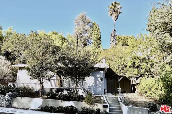 433 MOUNT WASHINGTON DR