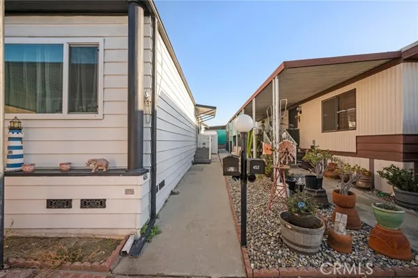 1065 LOMITA BLVD 451