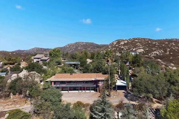 9677 MIZPAH LN