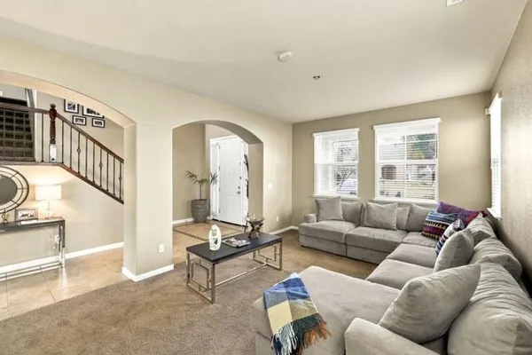 1752 WHISPER WAY