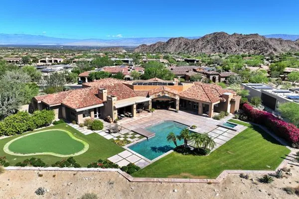 74359 DESERT ARROYO TRL