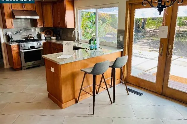 3151 LA PLAYA CT