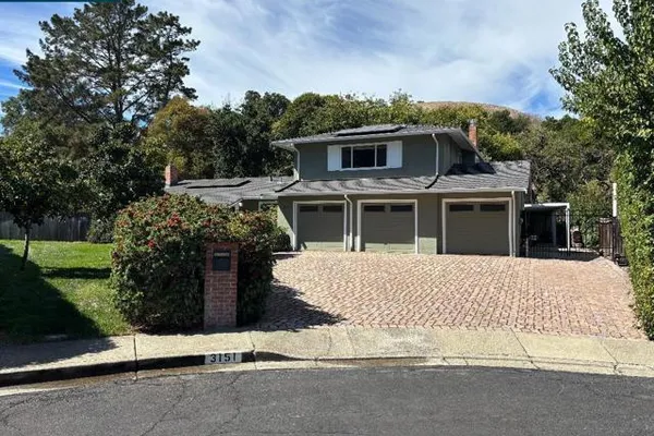 3151 LA PLAYA CT