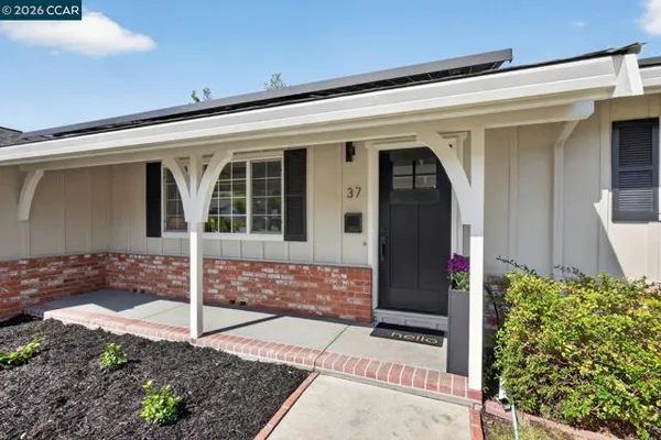 37 ALDEN CT