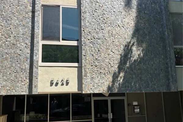 5625 WINDSOR